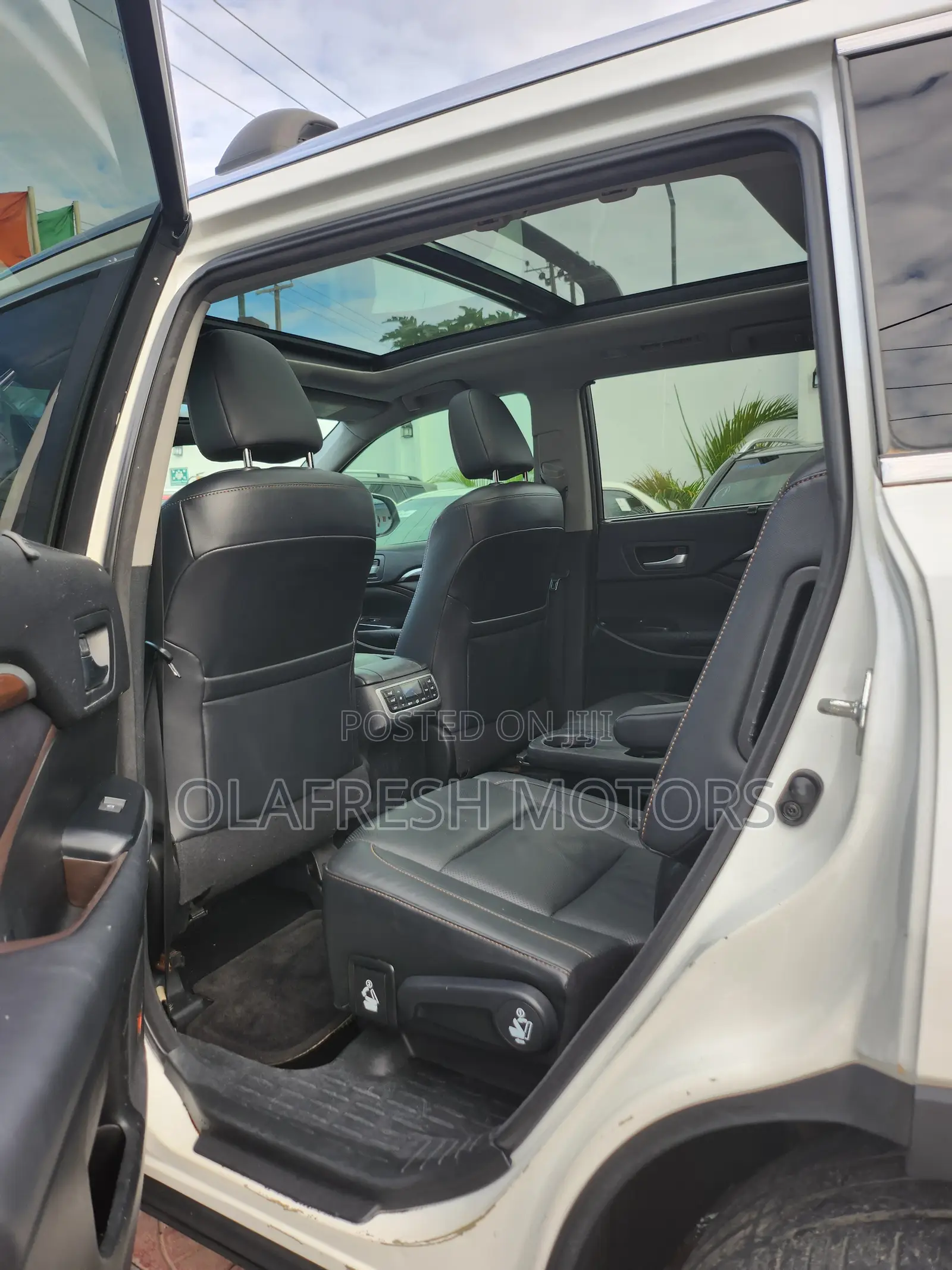 Toyota Highlander Limited Platinum V6 4x4 (3.5L 6cyl 6A) 2016 White