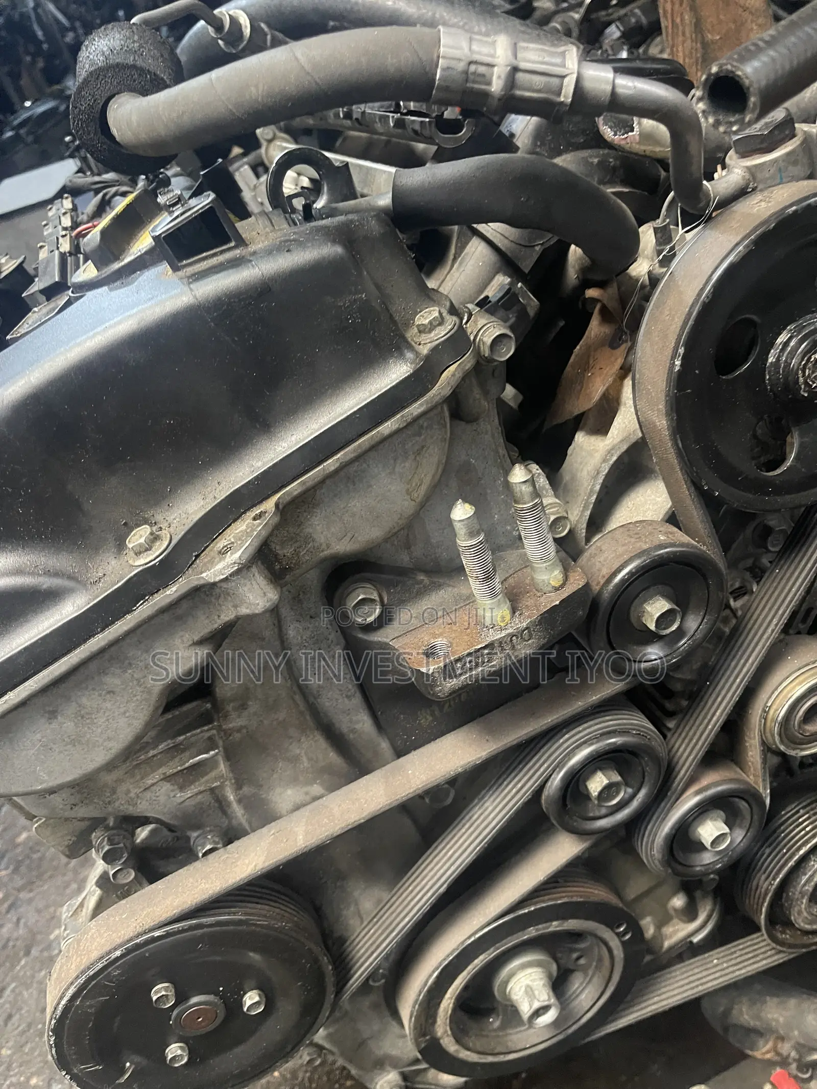 HYUNDIA Tucson Engine 2012