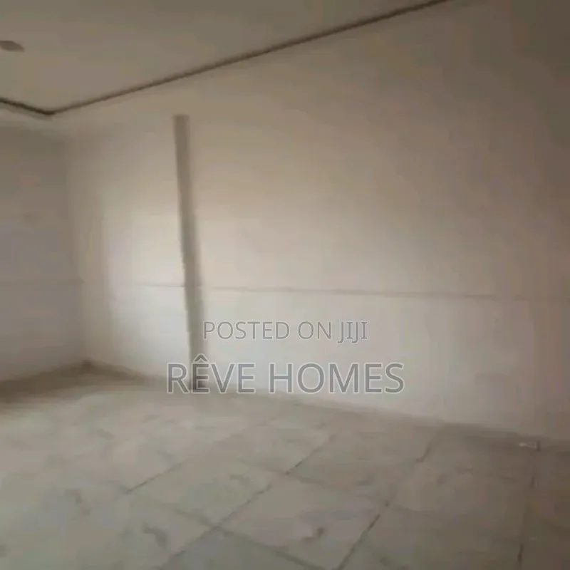 2bdrm Block of Flats in Shomolu / Shomolu for rent