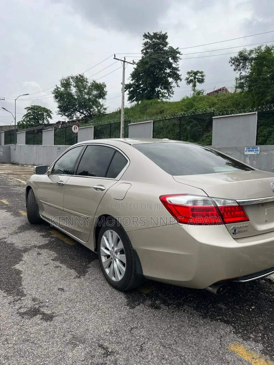Honda Accord 2013 Gold