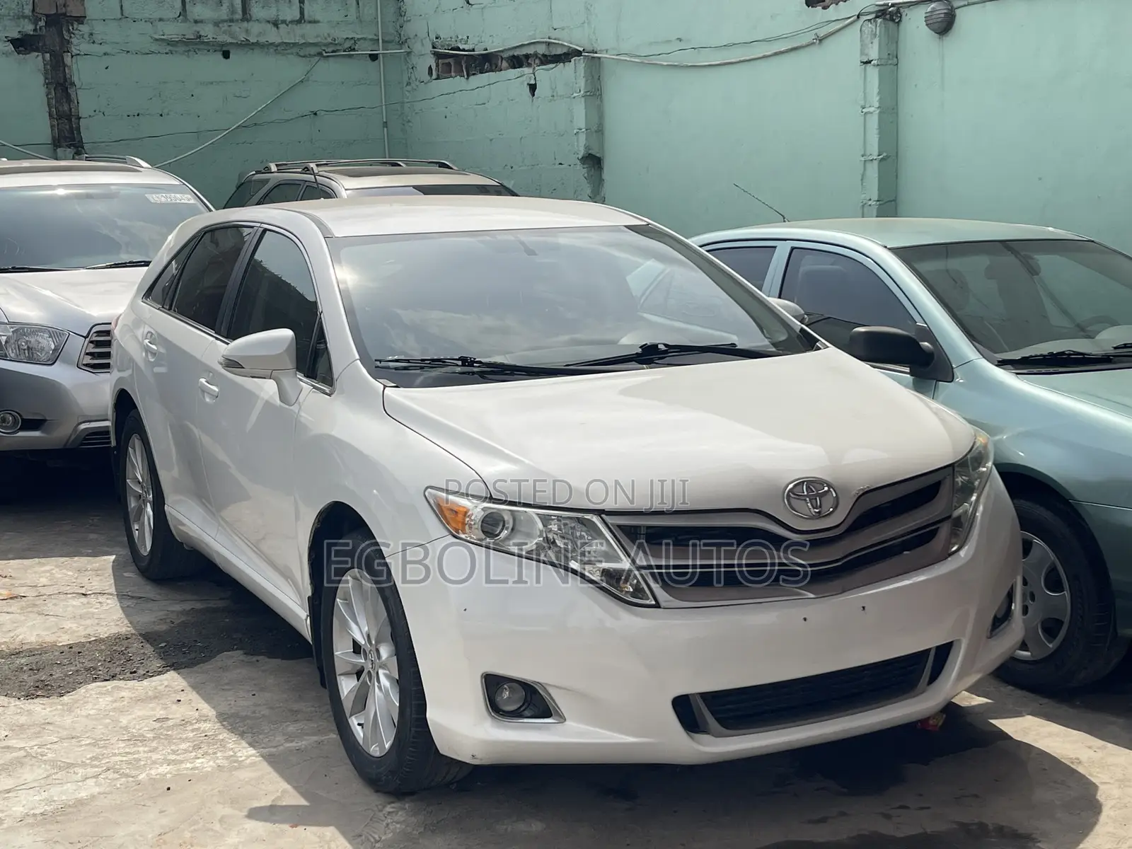 Toyota Venza LE 2014 White