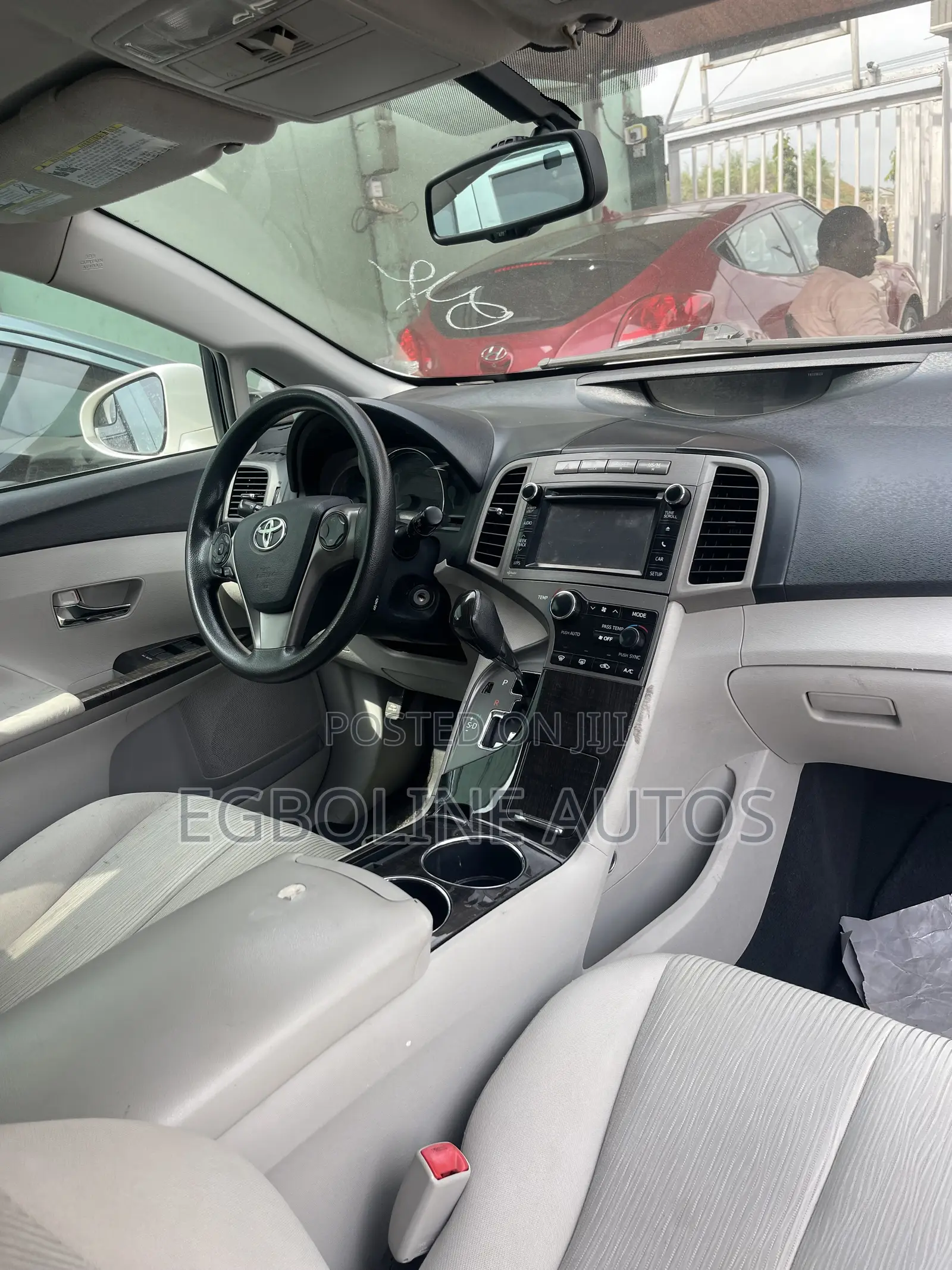 Toyota Venza LE 2014 White