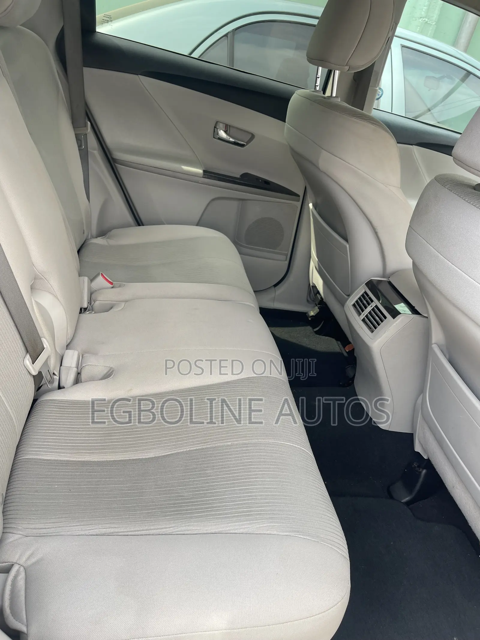 Toyota Venza LE 2014 White