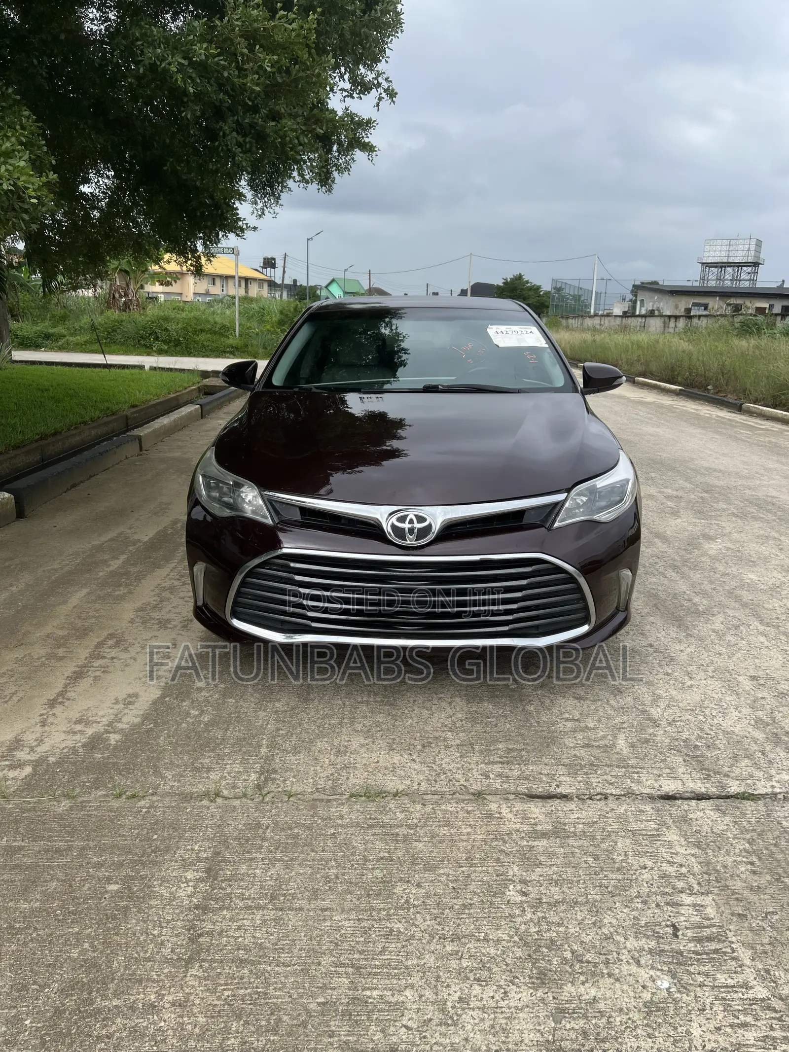 Toyota Avalon XLE FWDSedan (3.6L 6cyl 6A) 2016 Burgundy
