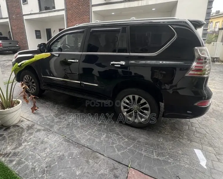 Lexus GX 460 Luxury 2015 Black