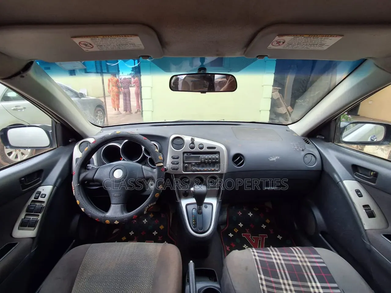Toyota Matrix XR Hatchback FWD (1.8L 4cyl 4A) 2004 Silver