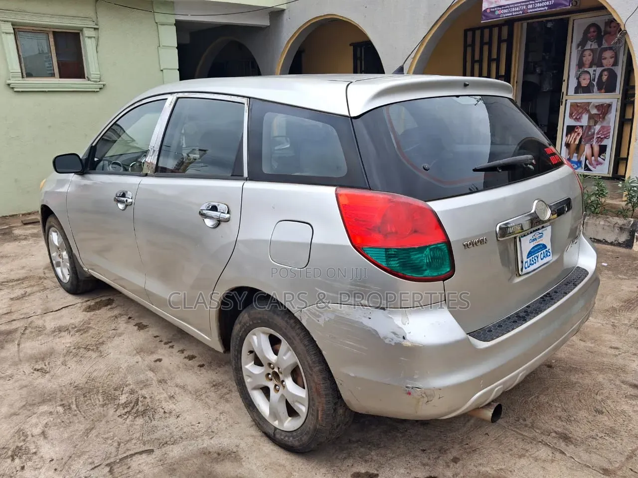 Toyota Matrix XR Hatchback FWD (1.8L 4cyl 4A) 2004 Silver