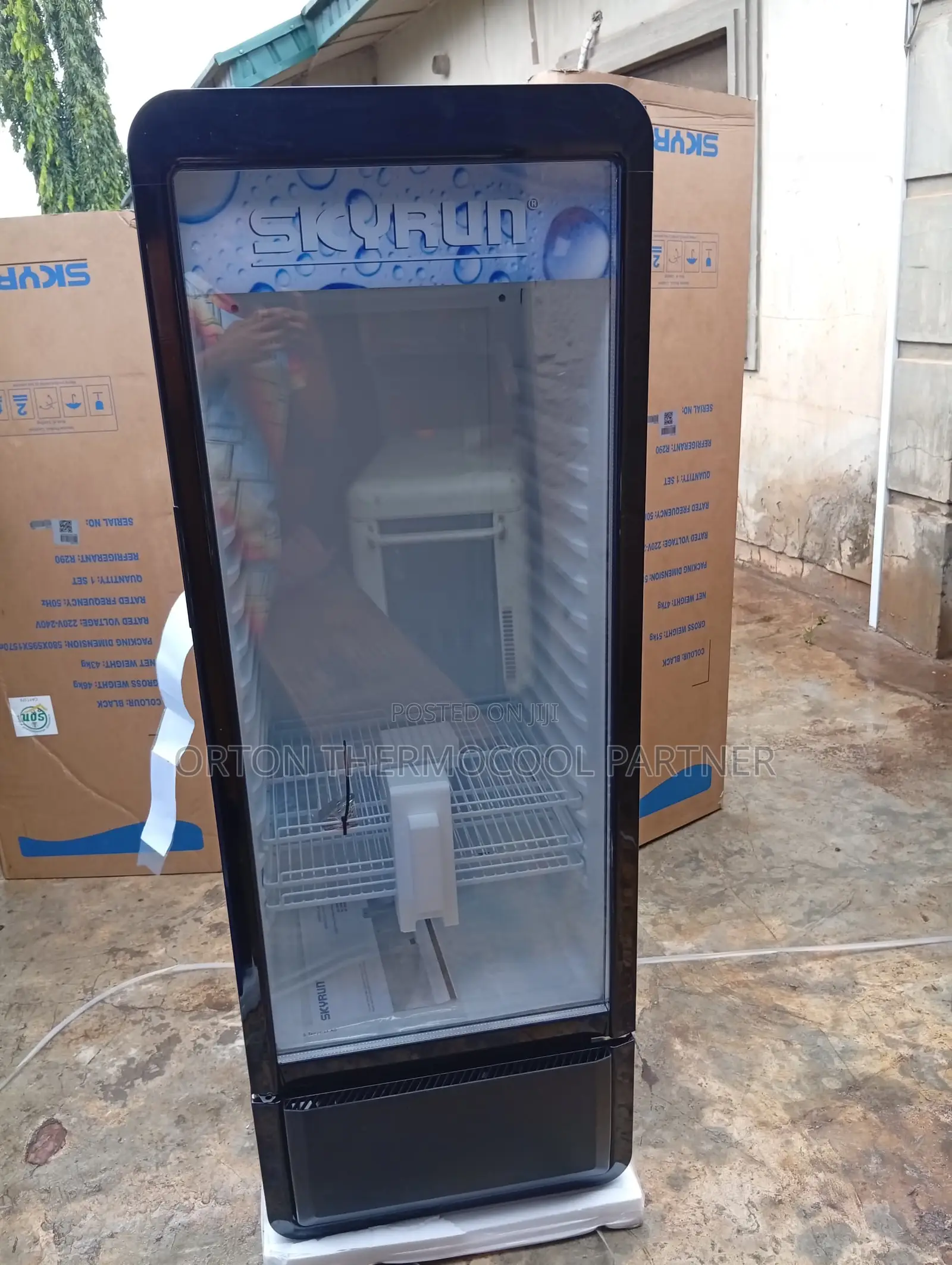 Skyrun Chiller Fridge 280l