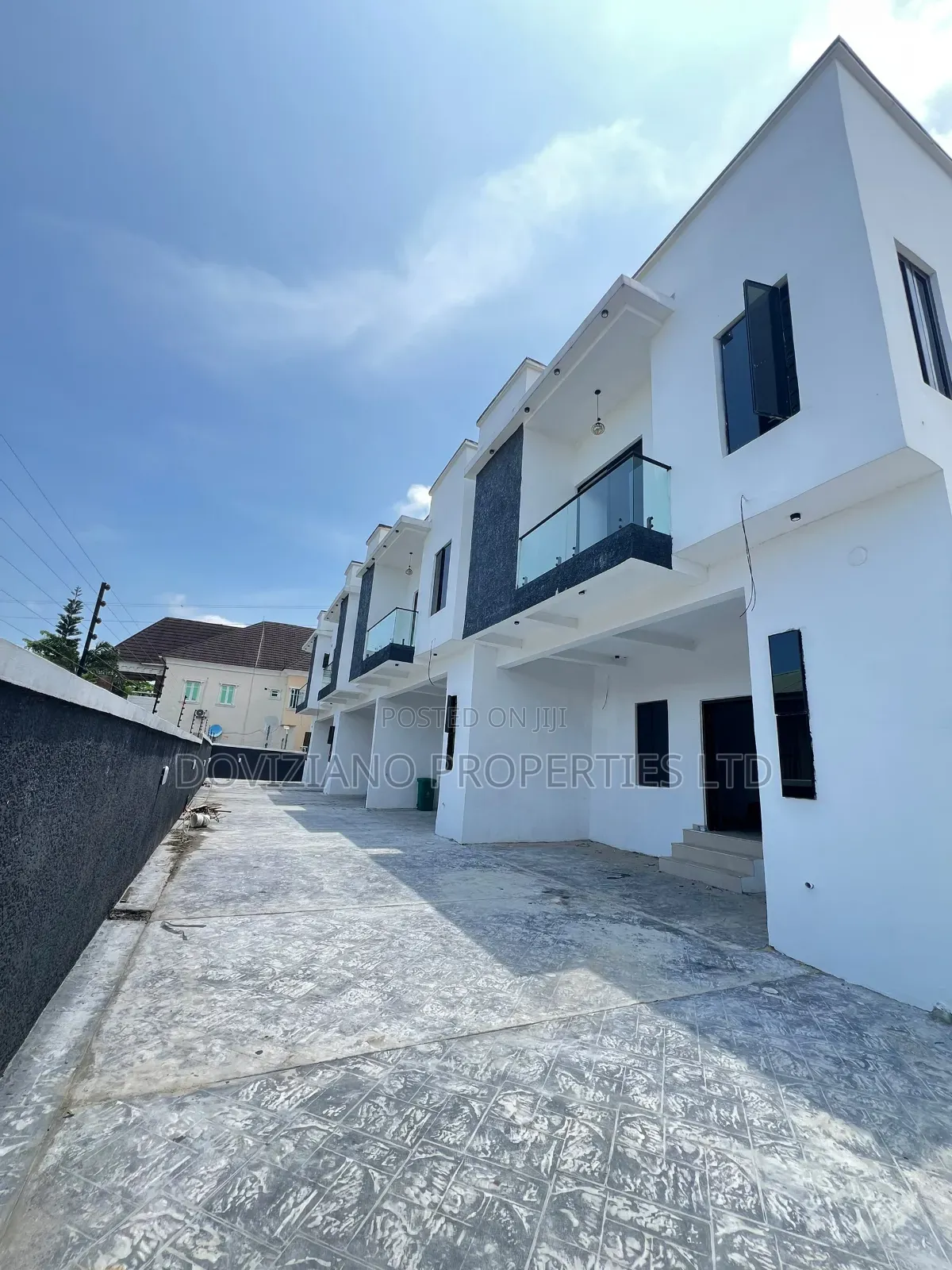 4bdrm Duplex in Ado / Ajah for sale