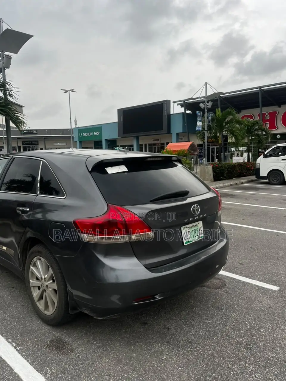 Toyota Venza XLE 2012 Gray
