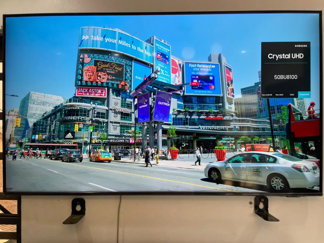 Samsung
50" Inch BU8100 Crystal UHD Smart TV