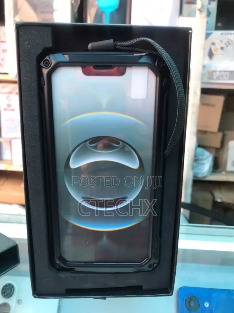iPhone 17/16 Heavy Duty Military-Grade Shockproof Case With 9H Screen