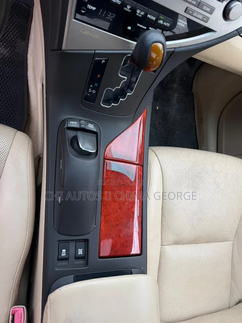 Lexus RX 2010 White