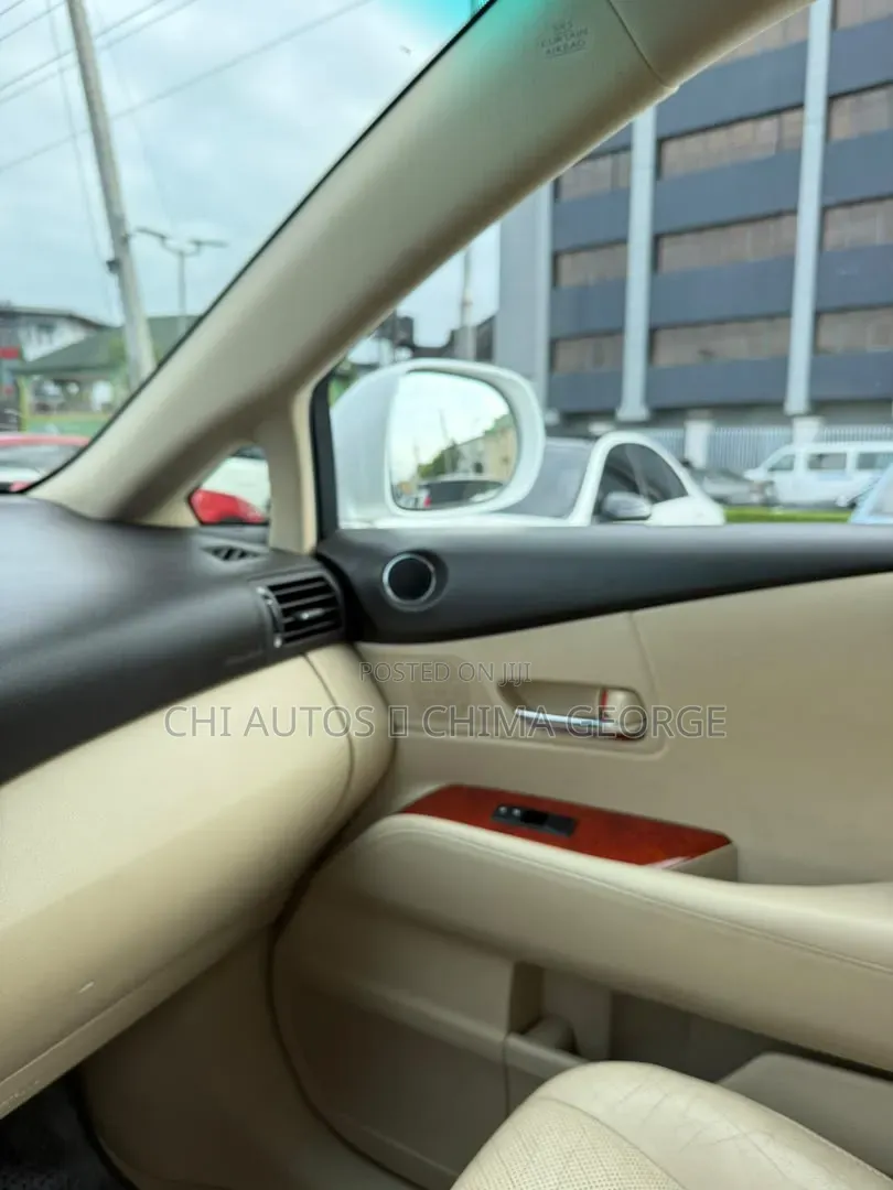 Lexus RX 2010 White