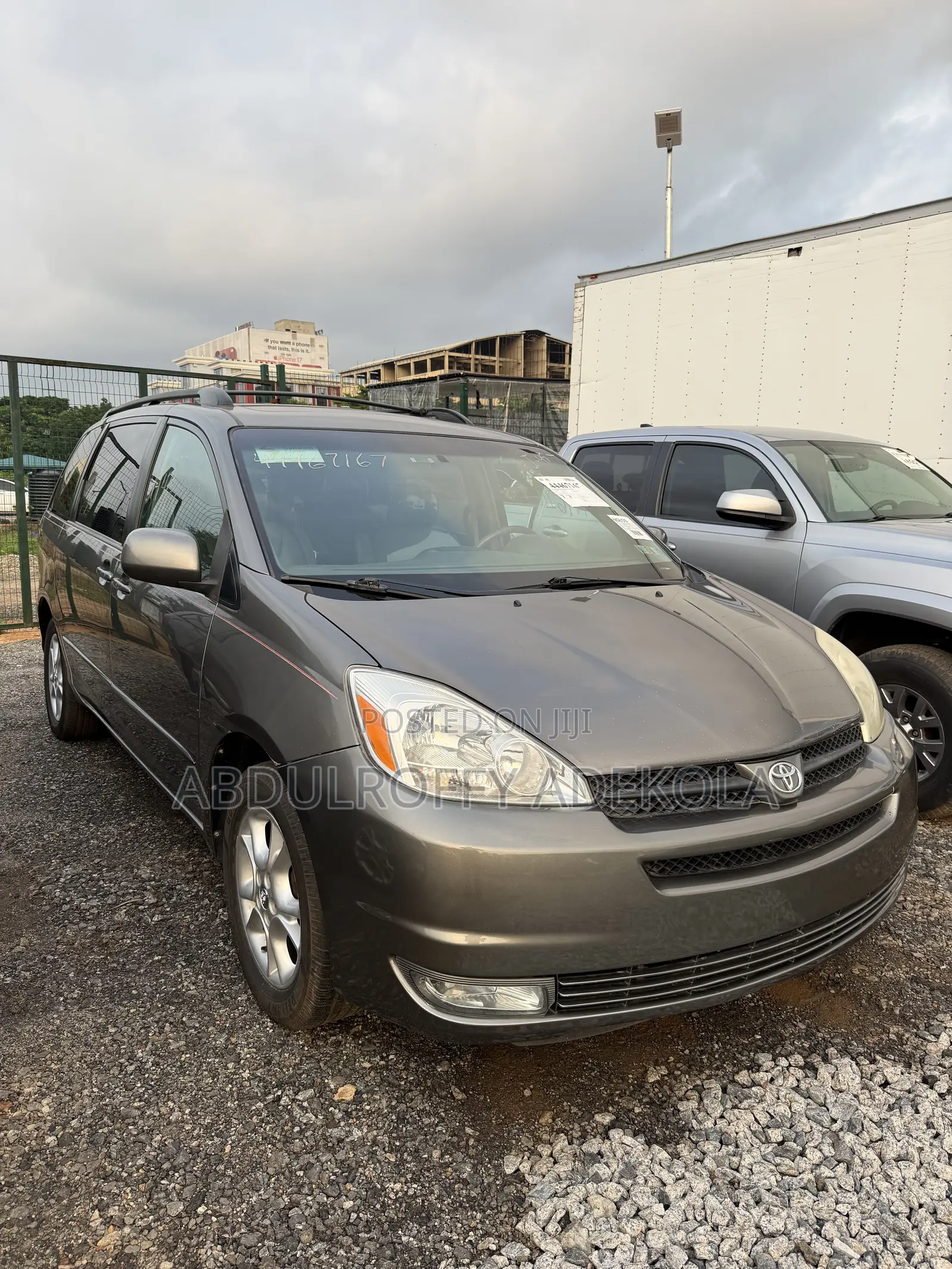 Toyota Sienna XLE 2005 Gray