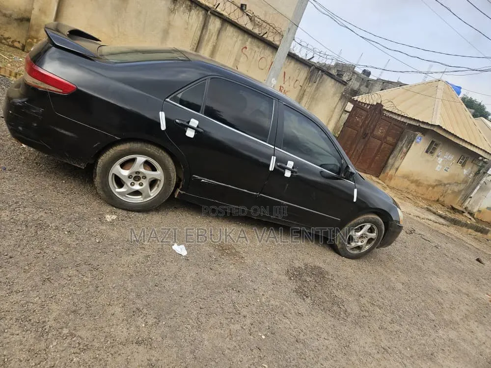 Honda Accord 2004 Matt Black