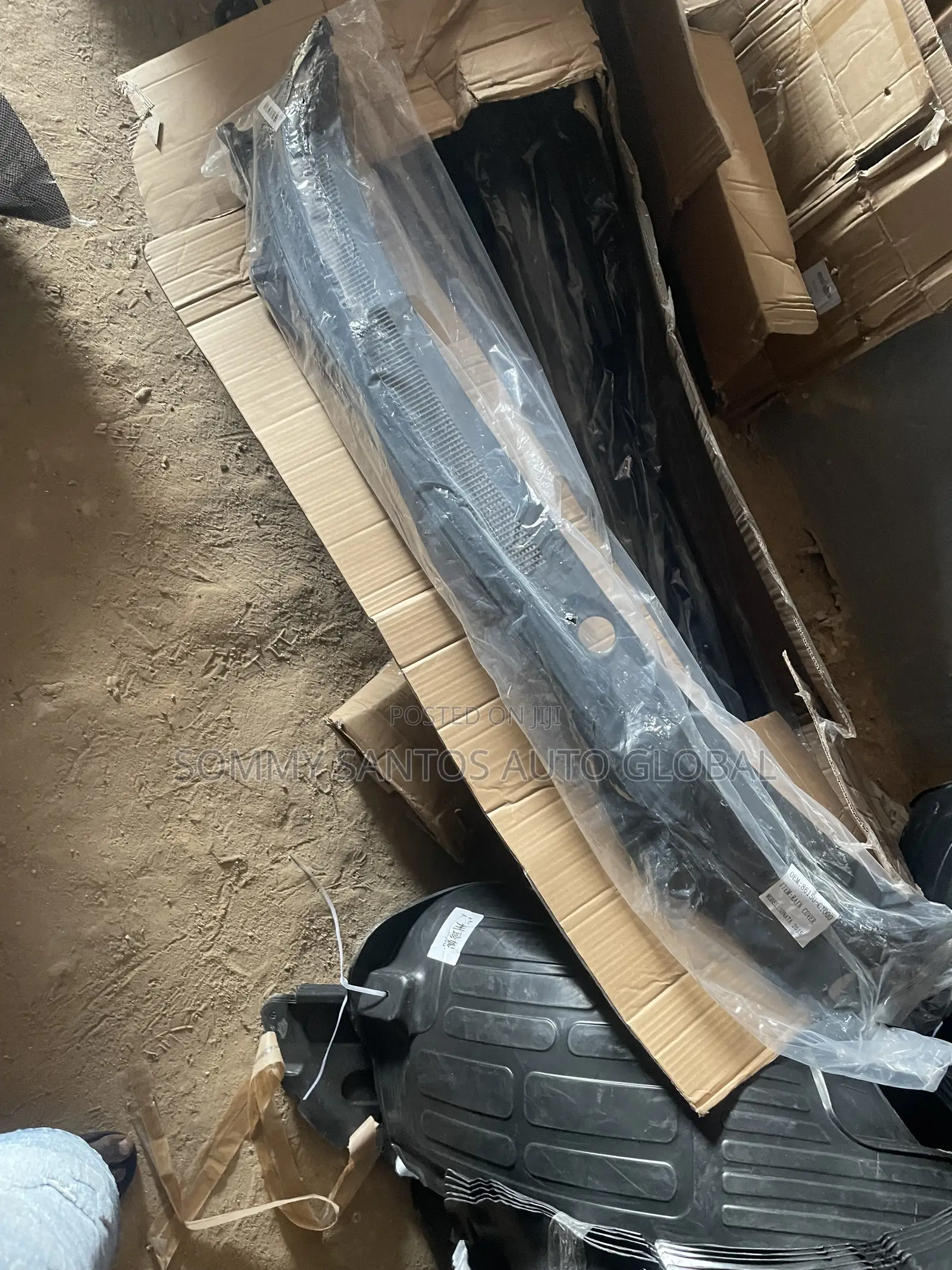 Wiper Plastic Hyundai Sonata 2016 Available