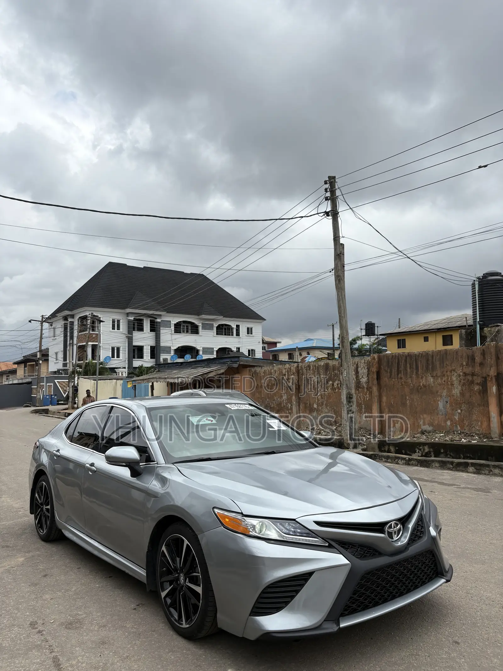 Toyota Camry XSE (2.5L 4cyl 8A) 2019 Silver