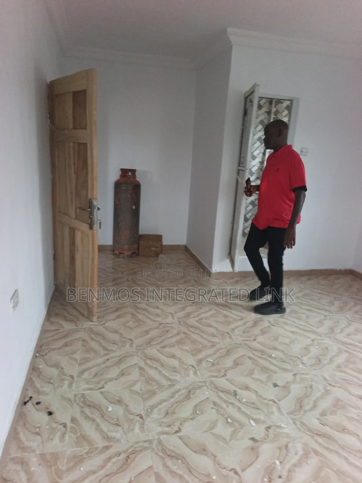 2bdrm Block of Flats in Itupate, Ikorodu for rent