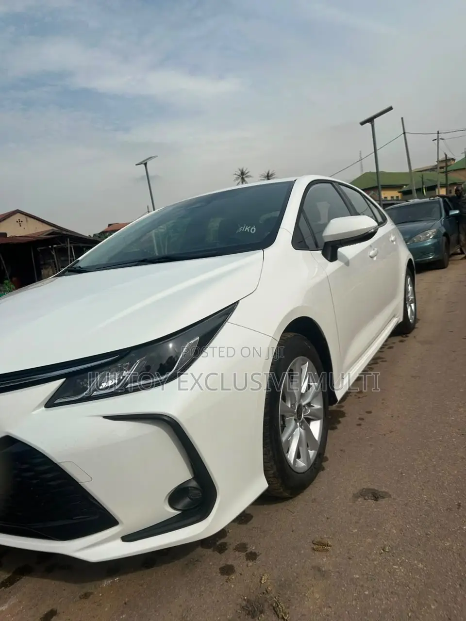 Toyota Corolla 2025 White