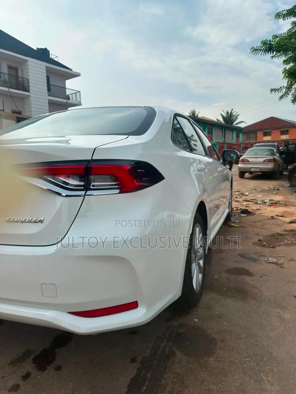 Toyota Corolla 2025 White