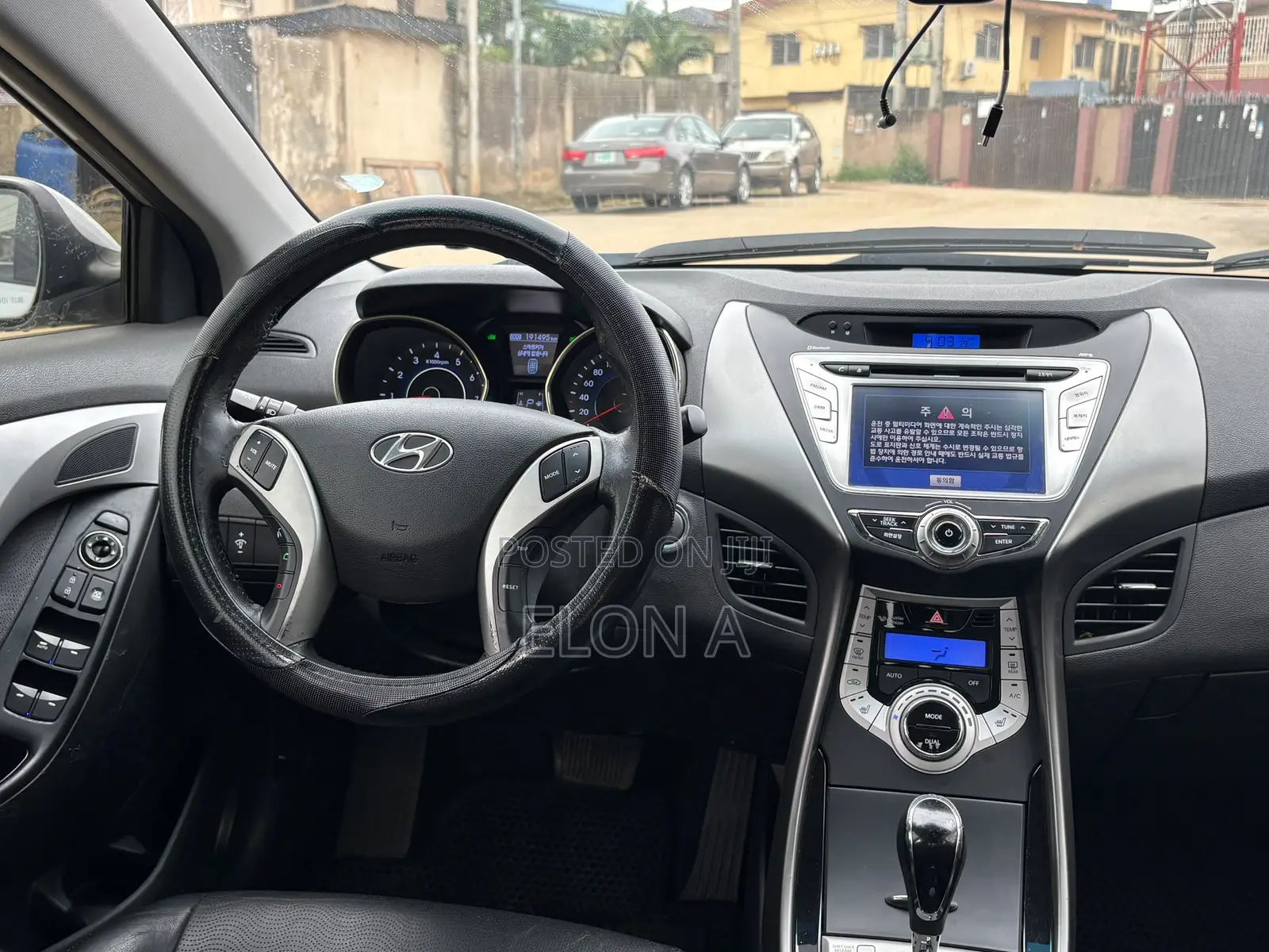 Hyundai Avante 2012 Silver