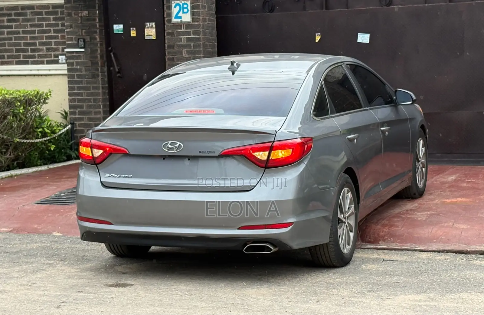 Hyundai Sonata SE 2016 Gray