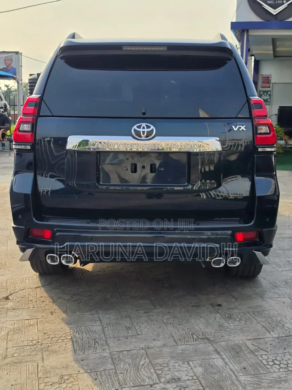 Toyota Land Cruiser Prado 2023 Black
