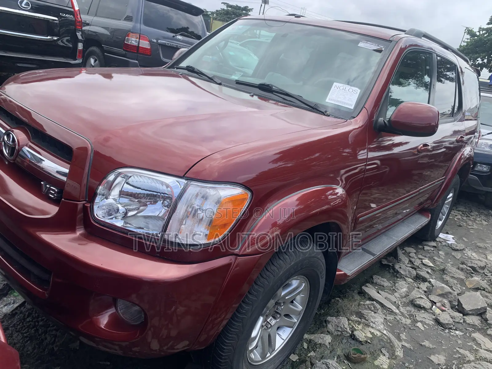 Toyota Sequoia Limited 4dr SUV 4WD (4.7L 8cyl 5A) 2007 Red