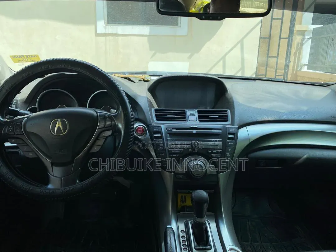 Acura TL 2010