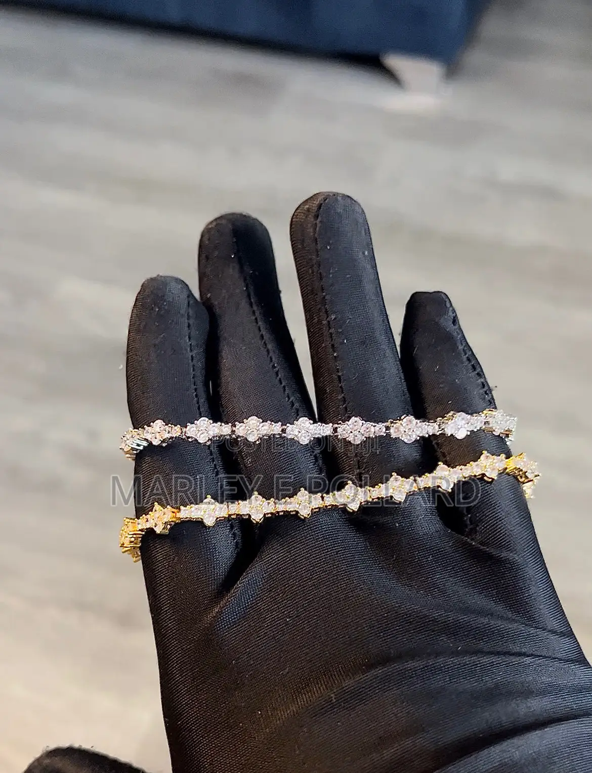 Zirconia Diamond Silver Cross Shaped Cluster Links Tennis Bracelet