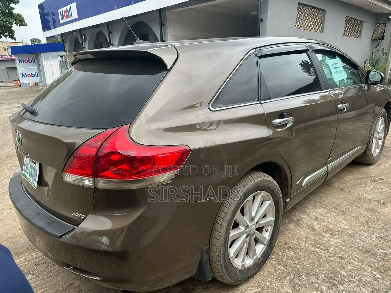 Toyota Venza AWD 2010 Brown