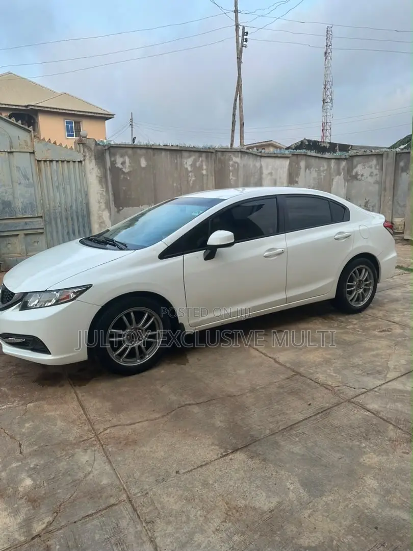 Honda Civic Sedan LX 2013 White