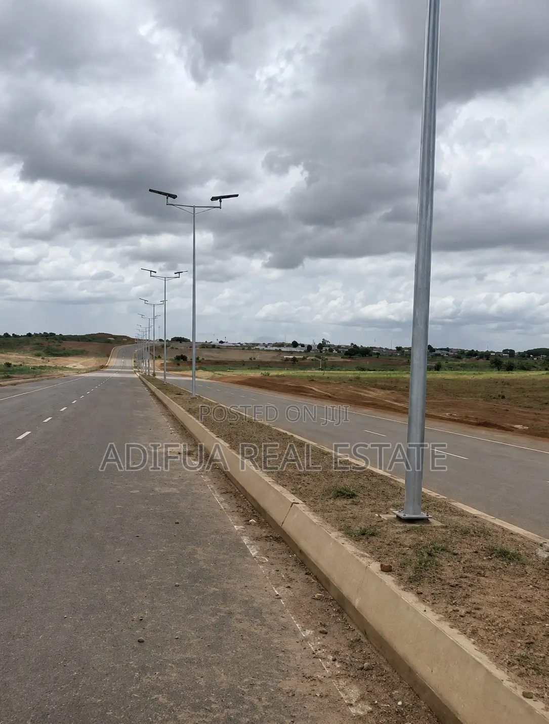100.99 Hectares Directly Facing the Tarred Road