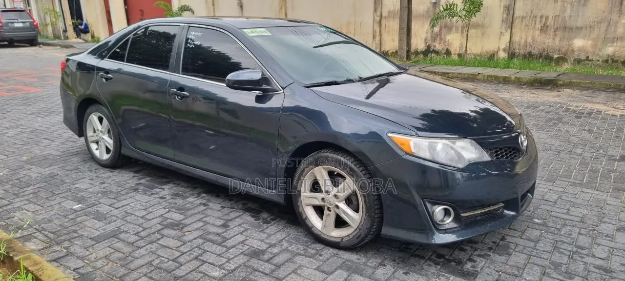 Toyota Camry 2014 Black