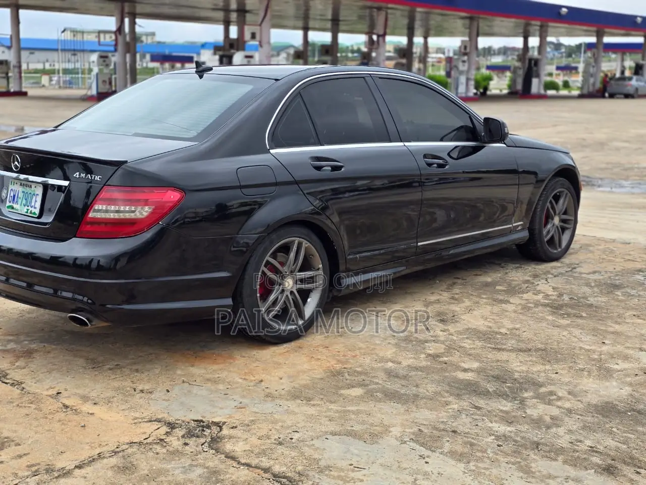 Mercedes-Benz C300 Luxury Sedan AWD (3.0L 6cyl 7A) 2009 Black