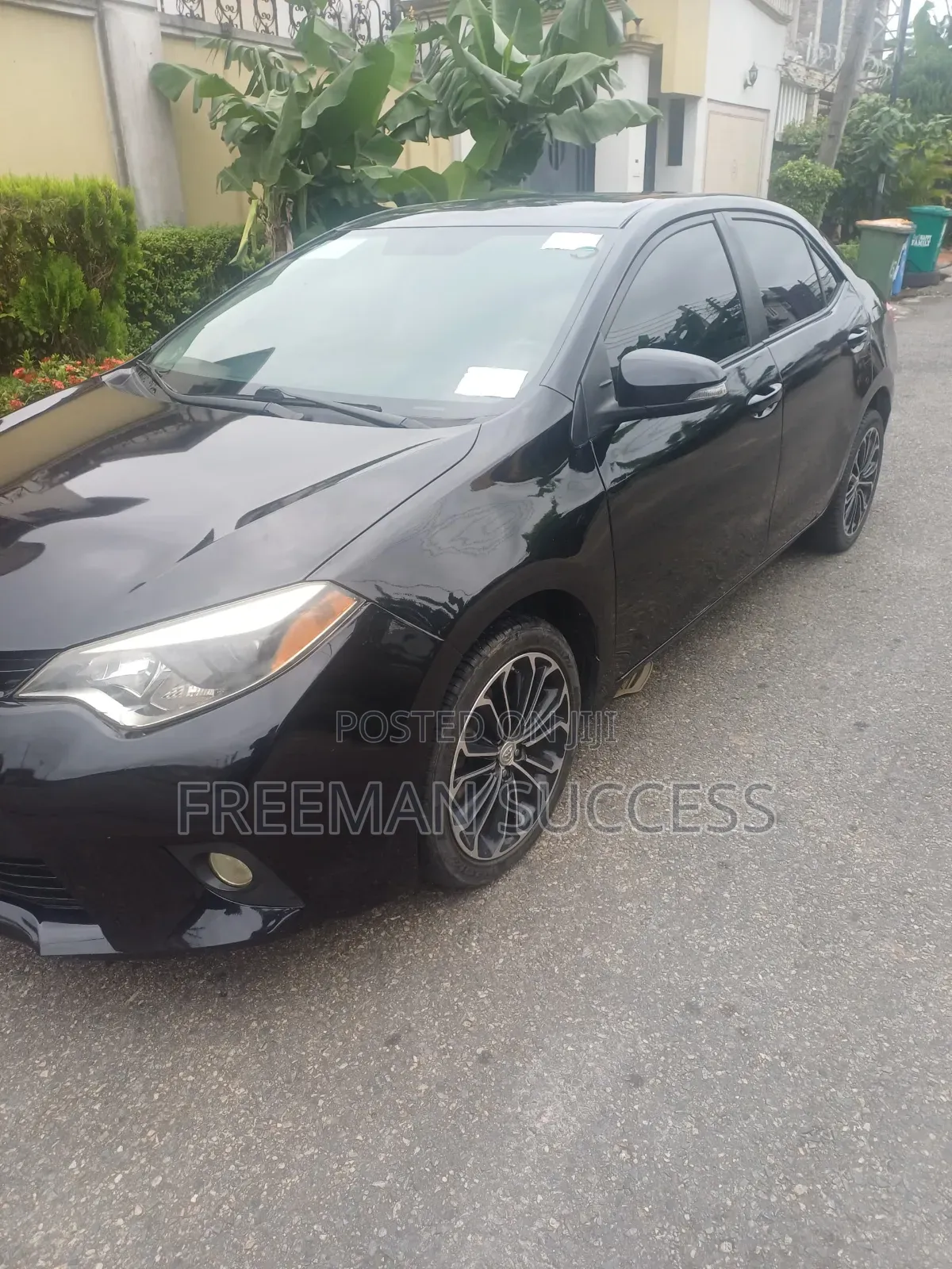 Toyota Corolla 2014 Black
