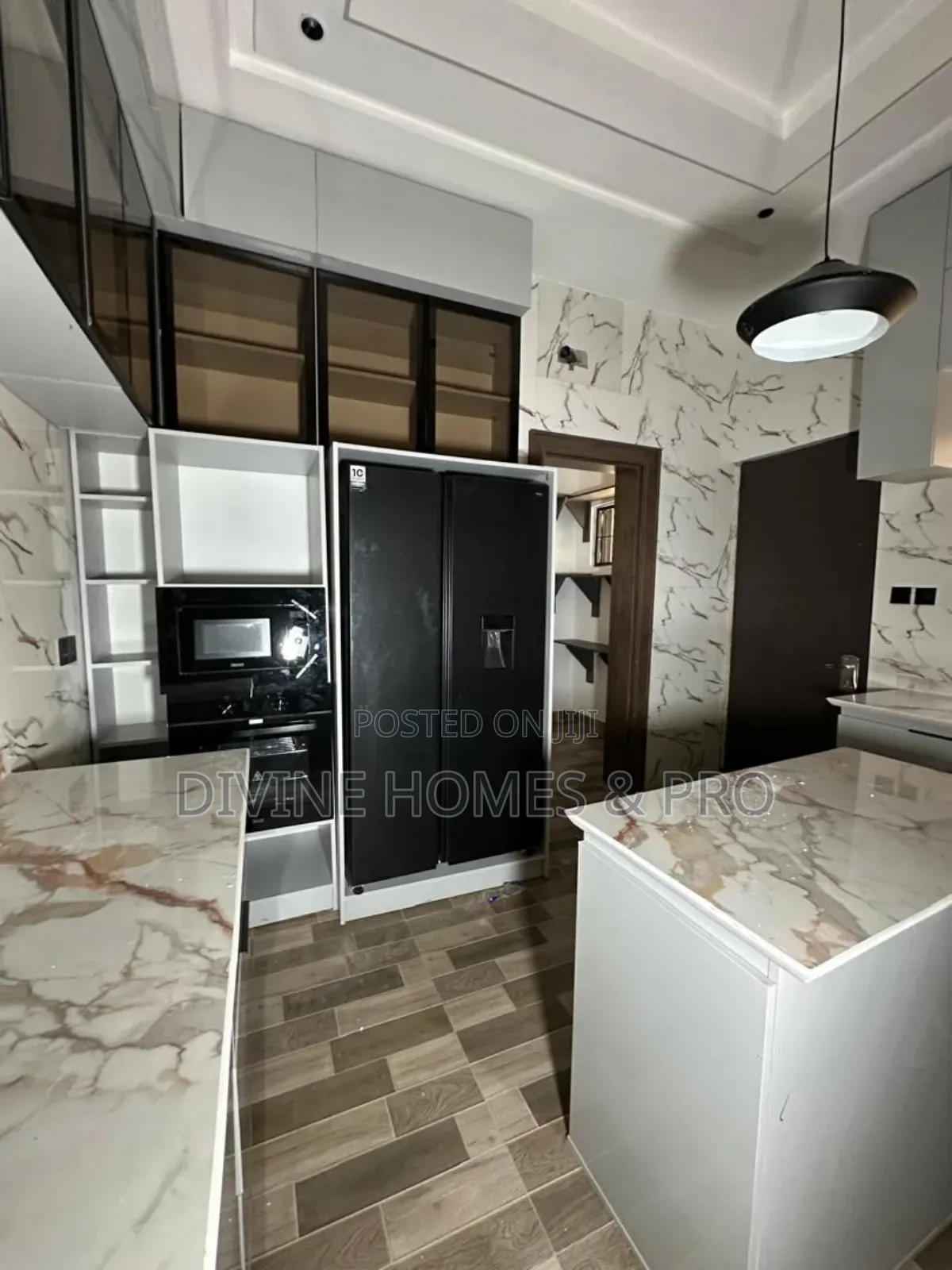 3bdrm Bungalow in Gwarinpa for sale