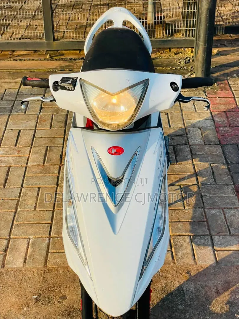Kymco Agility 2022 White