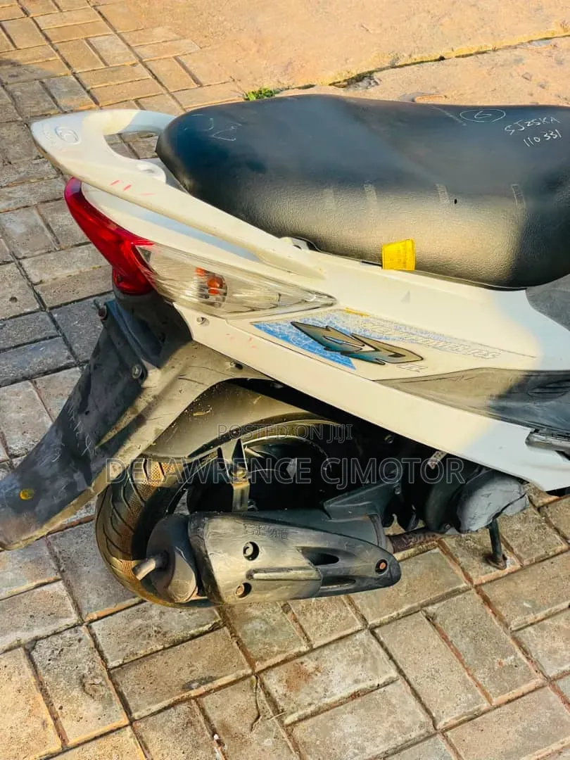 Kymco Agility 2022 White