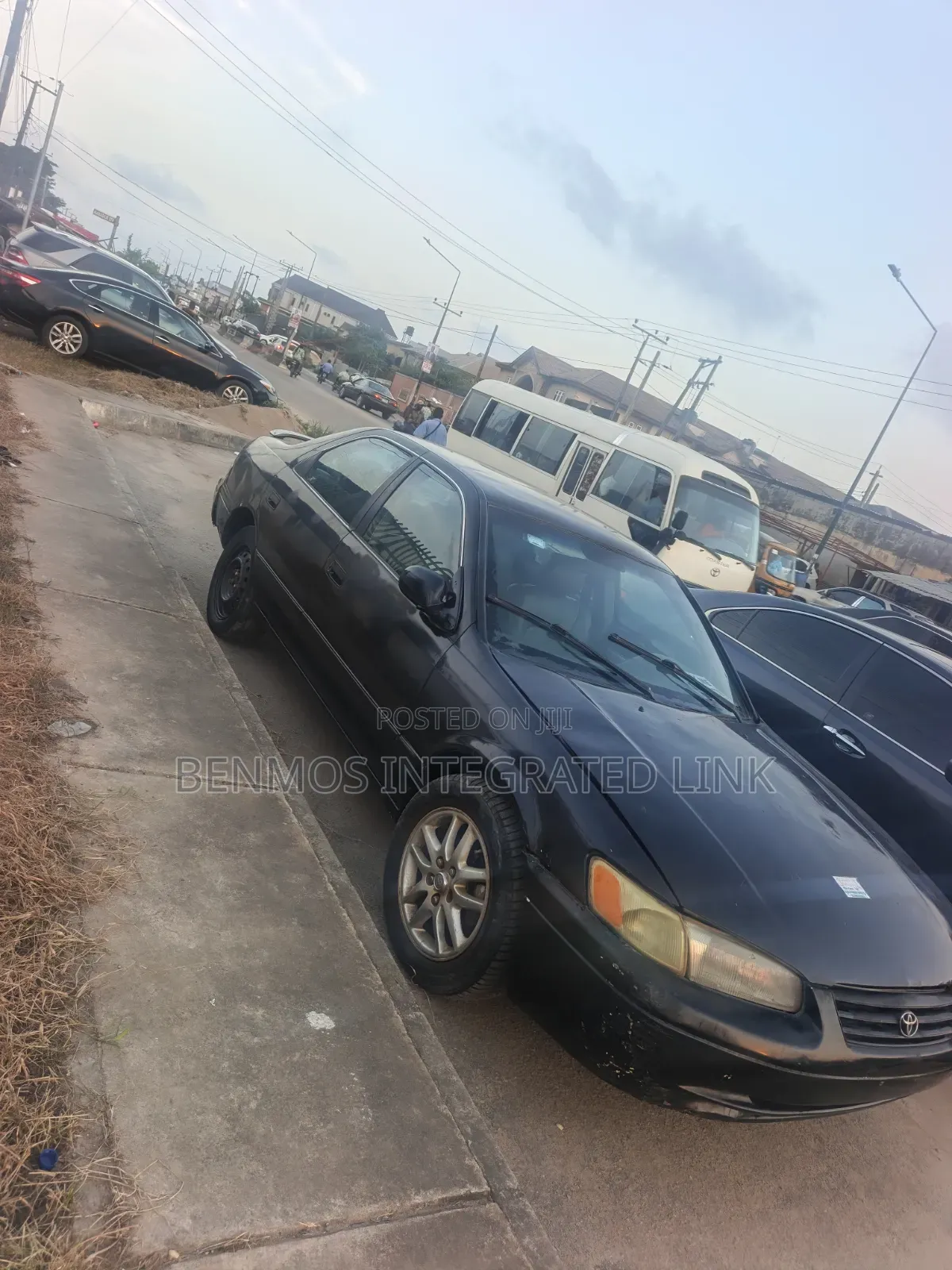 Toyota Camry 2000 Black