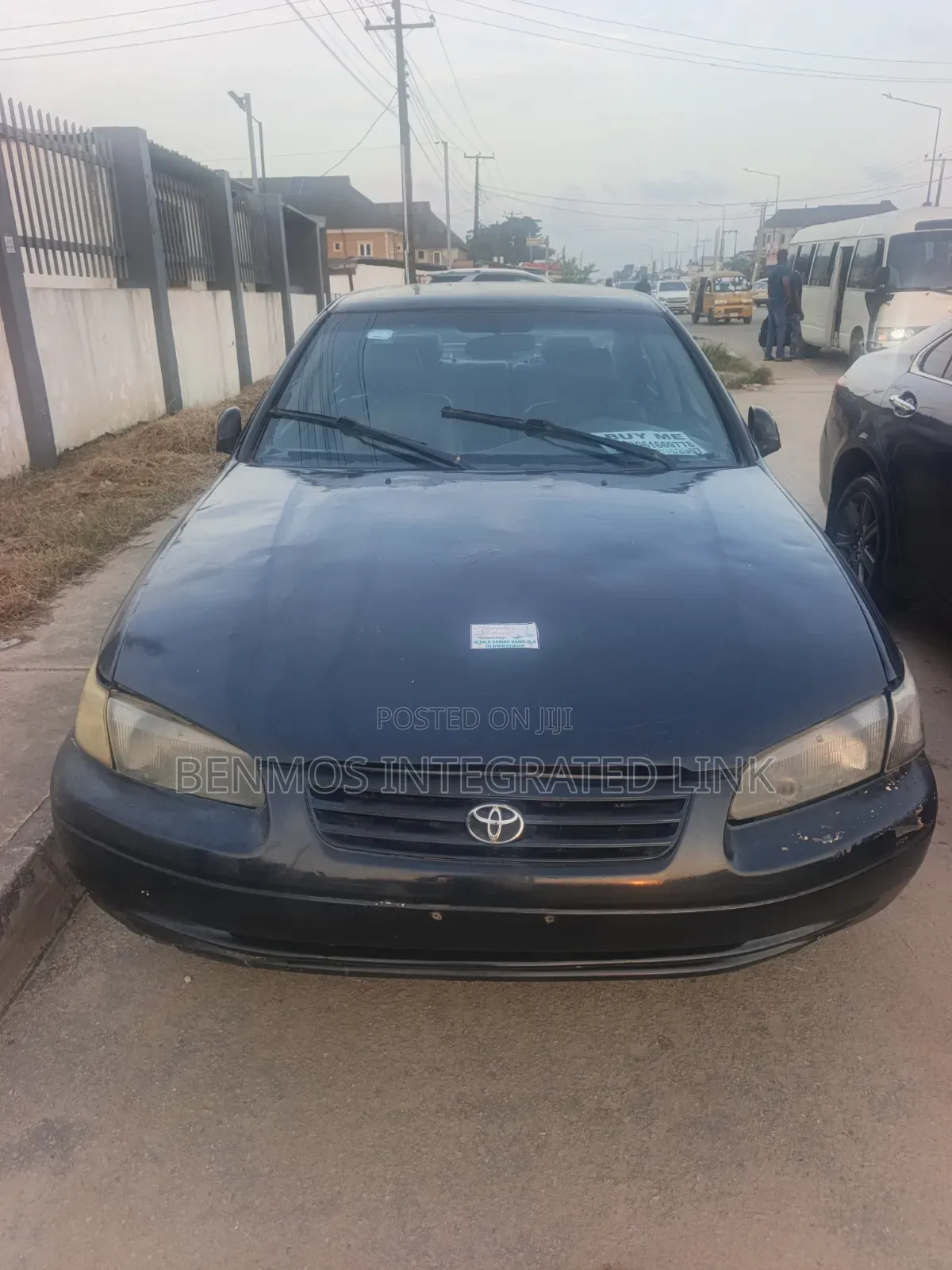 Toyota Camry 2000 Black