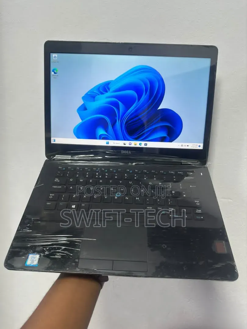 Laptop Dell Latitude E7470 16GB Intel Core i7 SSD 256GB