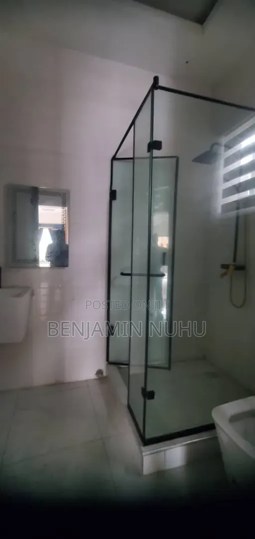 Furnished 5bdrm Duplex in Ikate Elegushi for rent