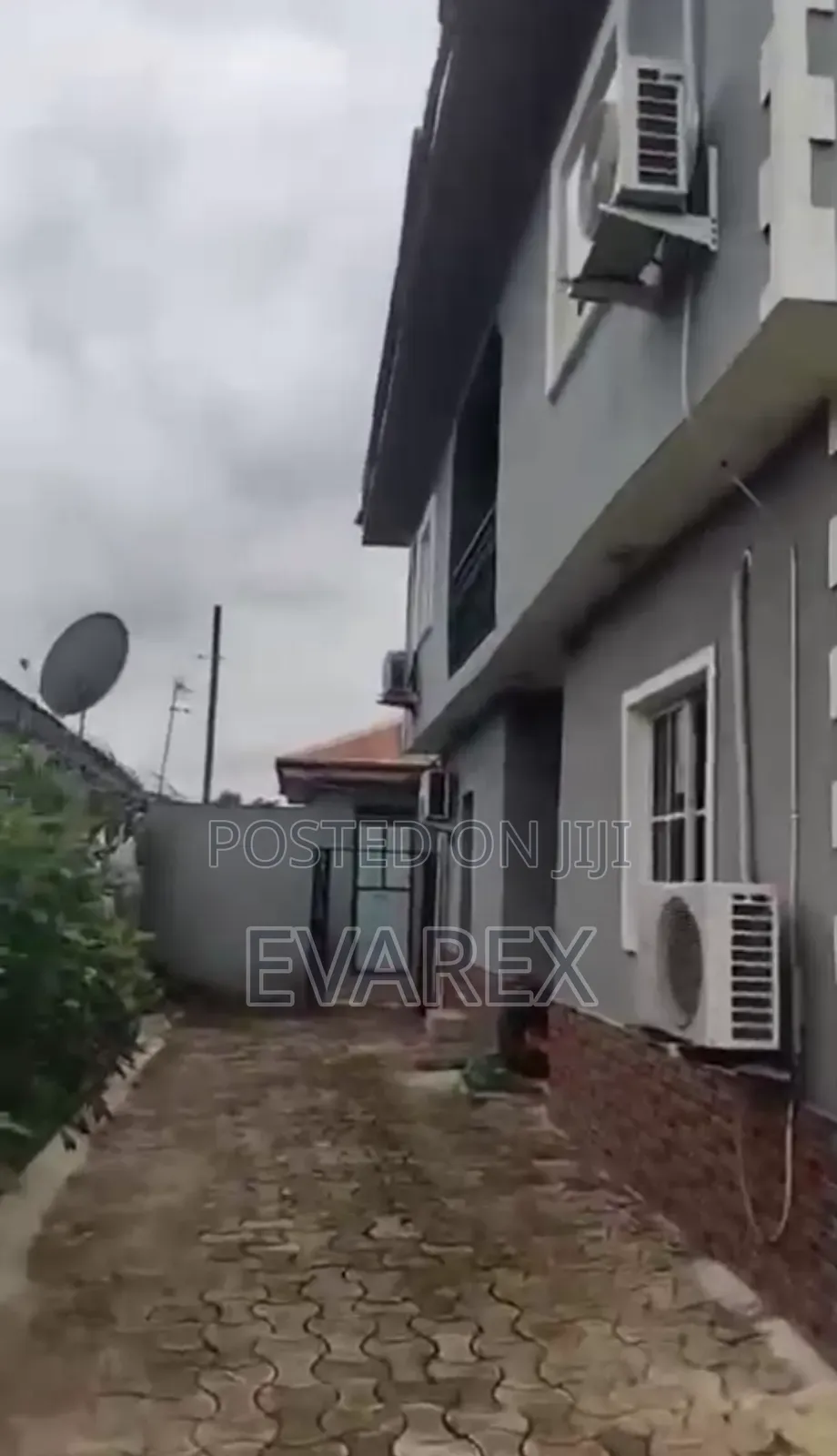 5bdrm Duplex in Iba / Ojo for sale