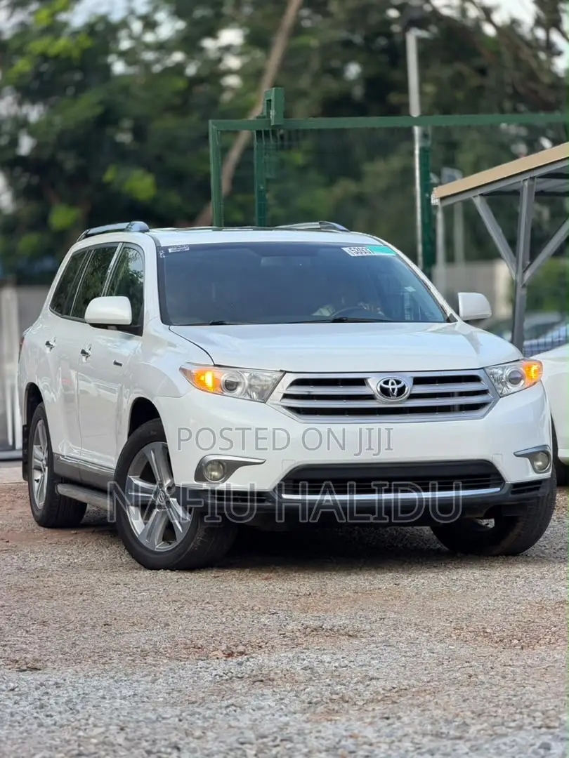 Toyota Highlander 2013 White