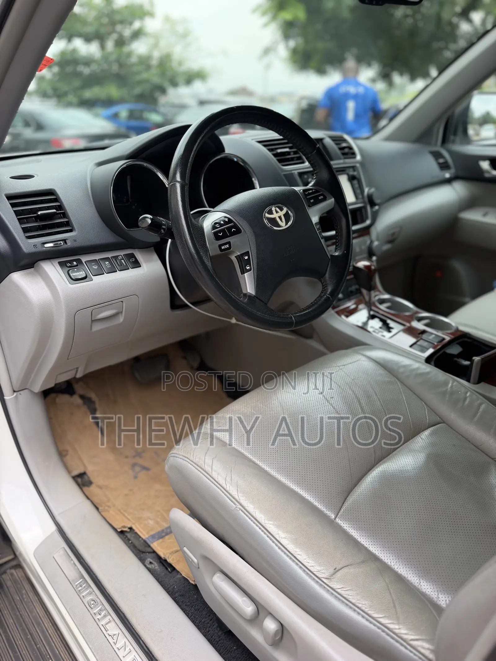 Toyota Highlander Limited 3.5L 2WD 2013 White