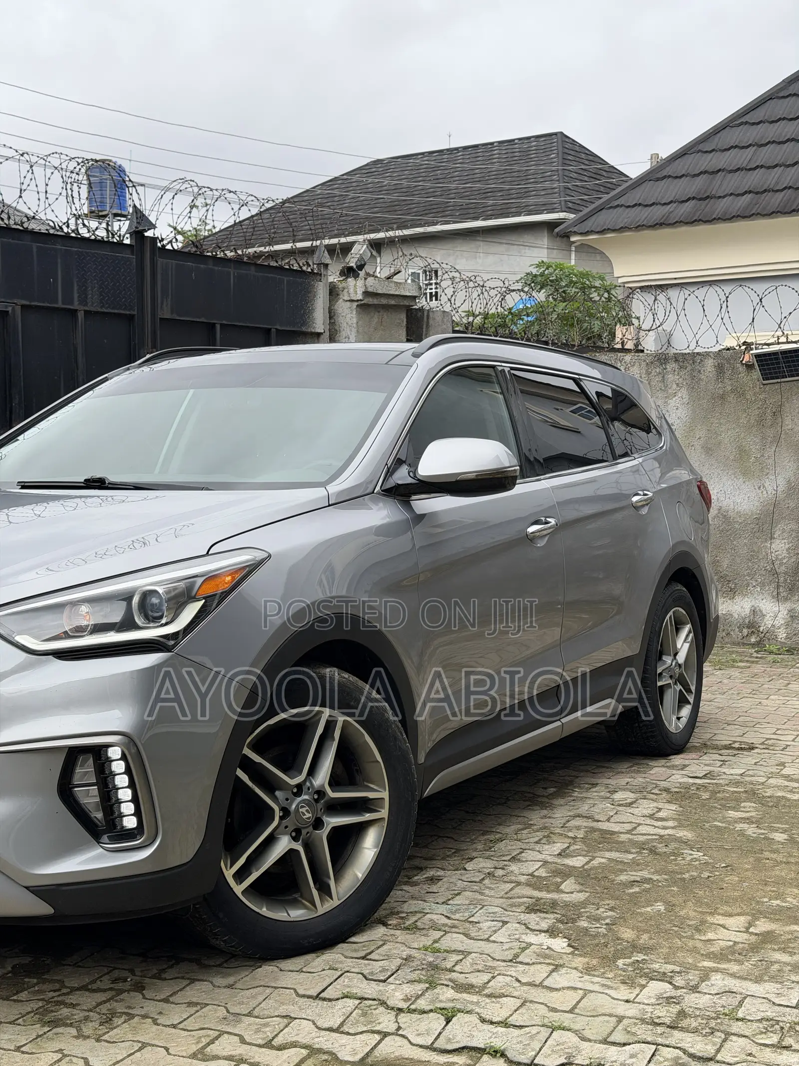 Hyundai Santa Fe Limited AWD 2017 Silver