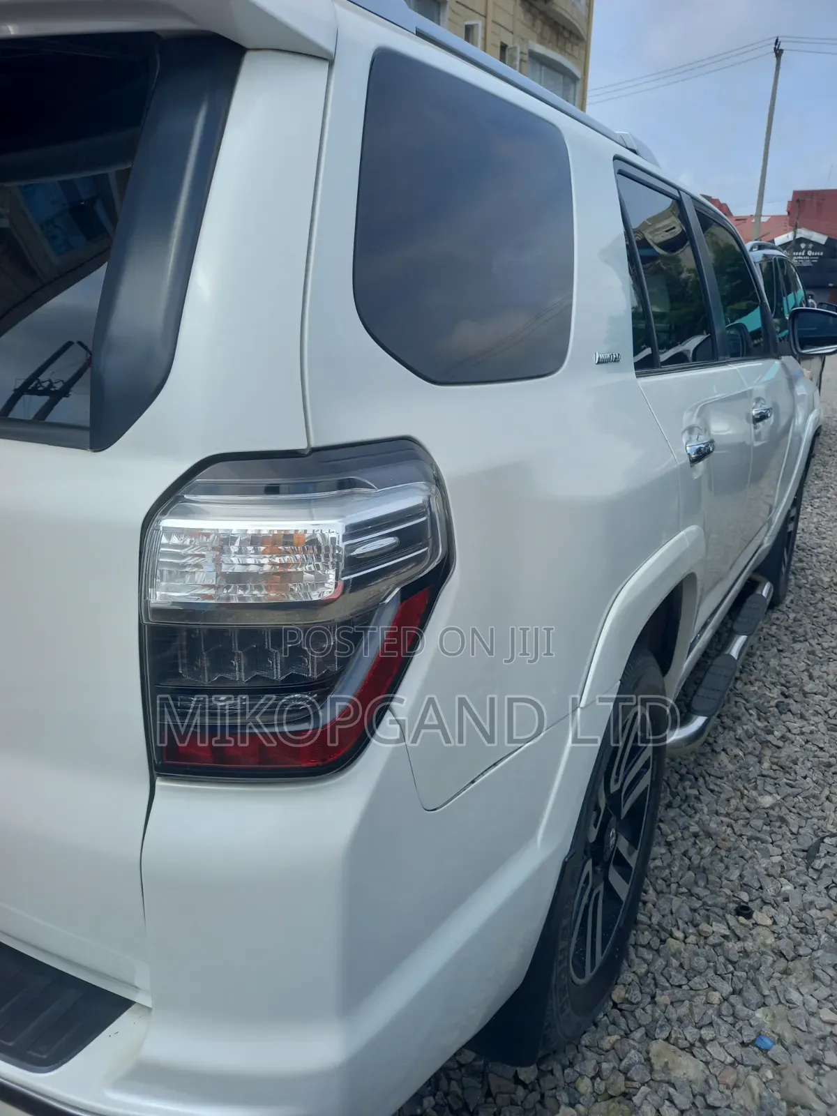 Toyota 4-Runner 2014 White