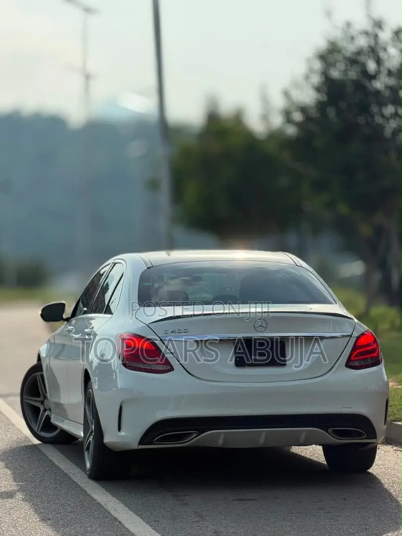 Mercedes-Benz C400 2017 White